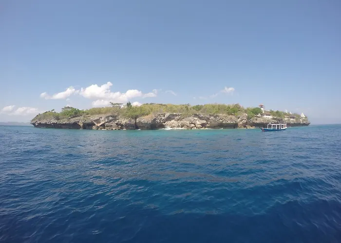 White Sandy Beach Menjangan ホリデーパーク バニュウェダン