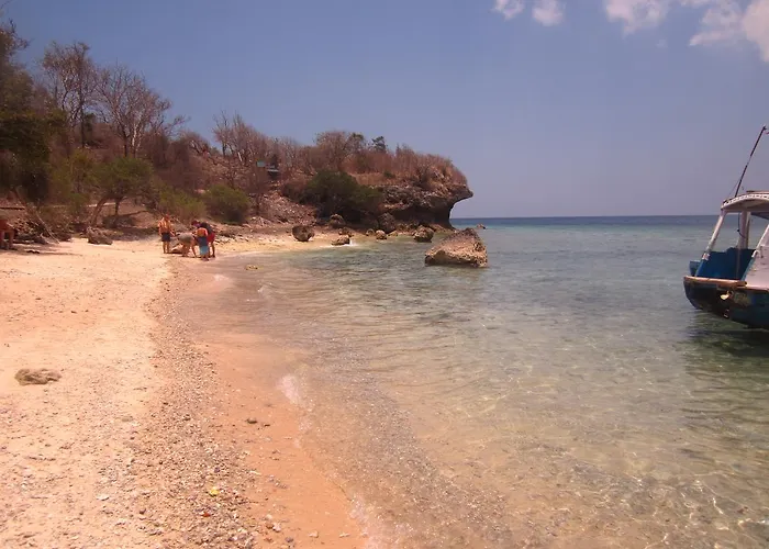ホリデーパーク White Sandy Beach Menjangan